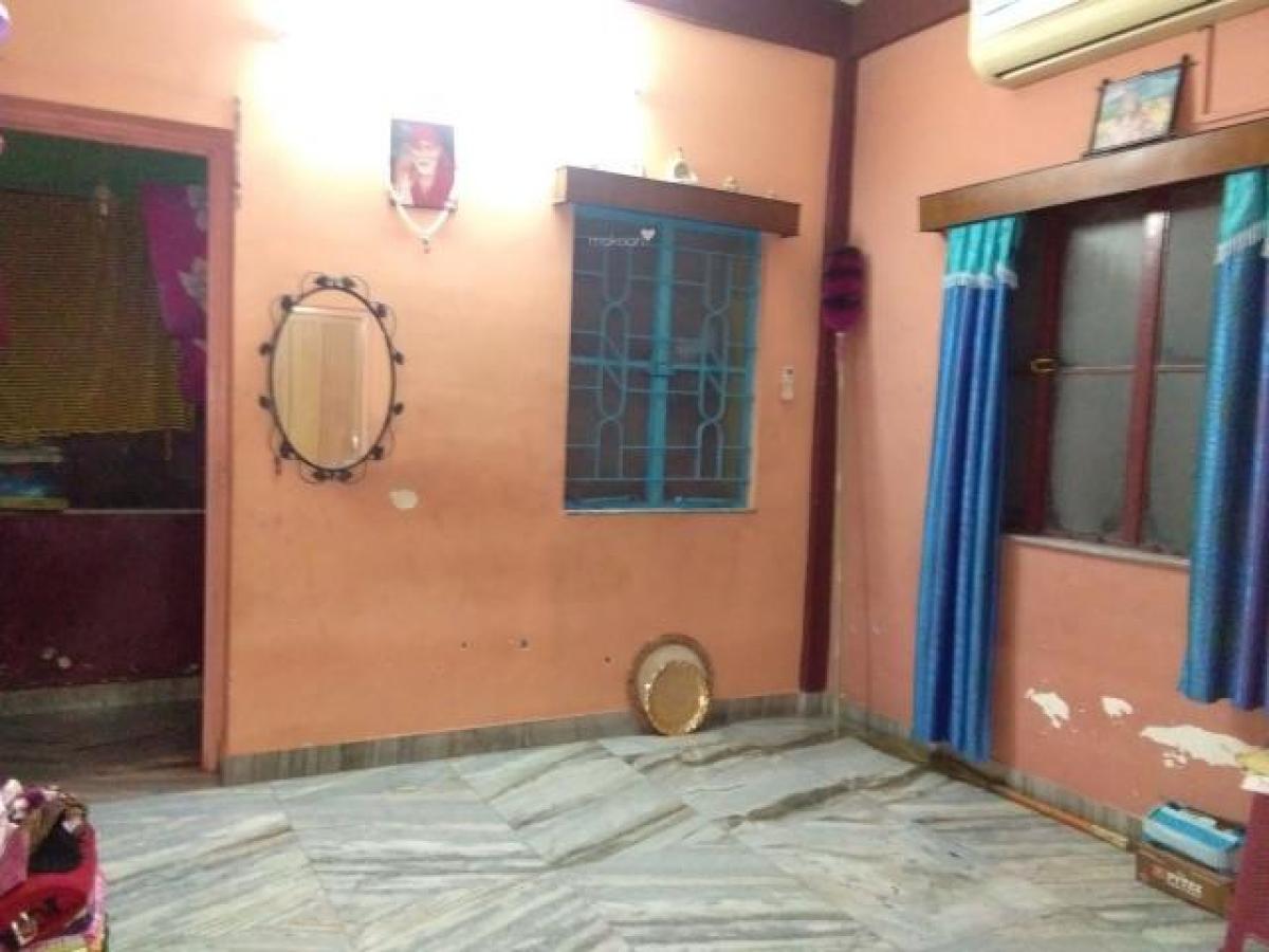 2 bedrooms House in Kolkata, India No. 8005