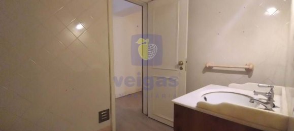 3 bedrooms House in Rio de Mouro, Portugal No. 166123 31