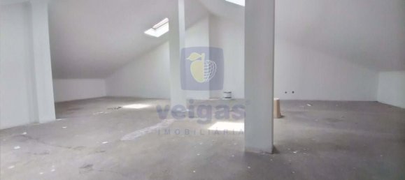 3 bedrooms House in Rio de Mouro, Portugal No. 166123 24