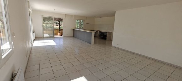 4 bedrooms Villa in Limoux, France No. 341723 4