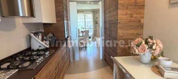 3 bedrooms House in Bovolone, Italy No. 289527 11