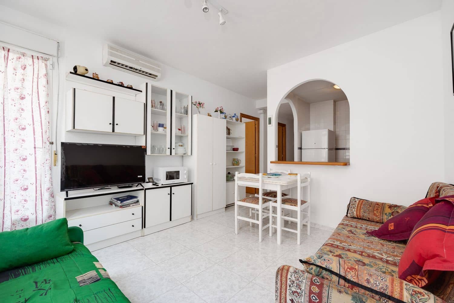 Квартира с 2 спальнями в Торревьеха, Испания № 138155