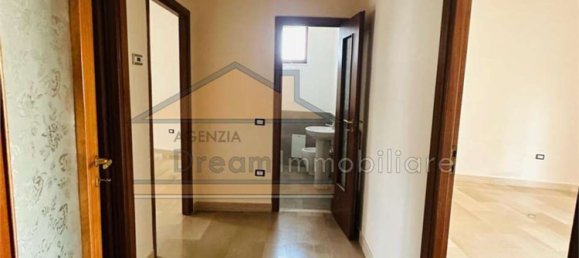 4 bedrooms Apartment in Giugliano in Campania, Italy No. 376759 3