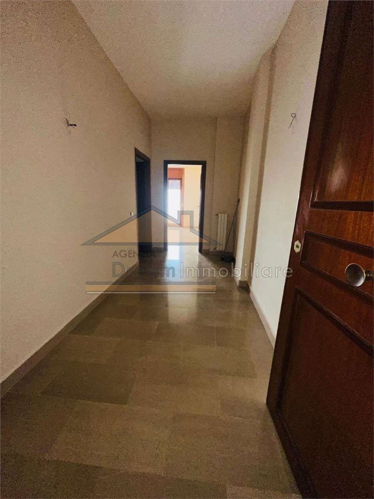 4 bedrooms Apartment in Giugliano in Campania, Italy No. 376759