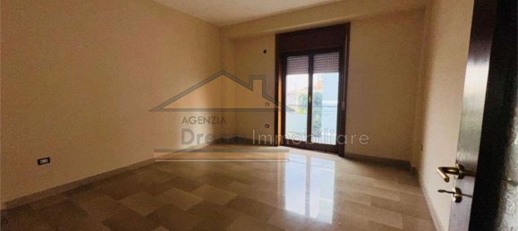 4 bedrooms Apartment in Giugliano in Campania, Italy No. 376759 21