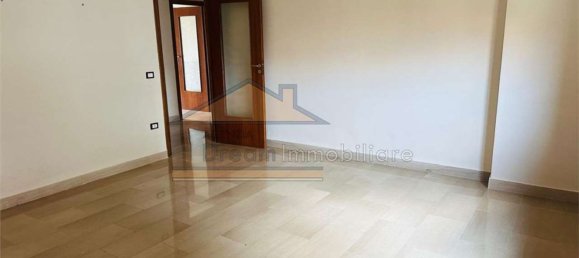 4 bedrooms Apartment in Giugliano in Campania, Italy No. 376759 11