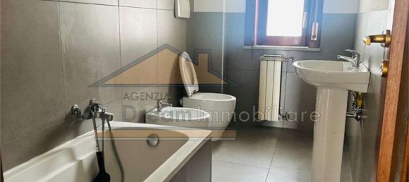 4 bedrooms Apartment in Giugliano in Campania, Italy No. 376759 8