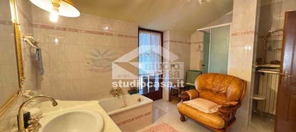 3 Schlafzimmer Haus in Borgo Valsugana, Italy, Nr. 285993 11