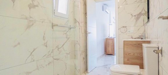 1 bedroom Apartment in Alicante, Spain No. 170242 8