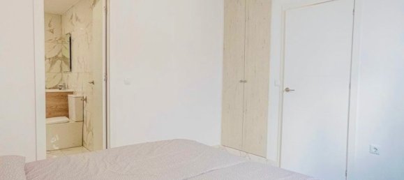 1 bedroom Apartment in Alicante, Spain No. 170242 10