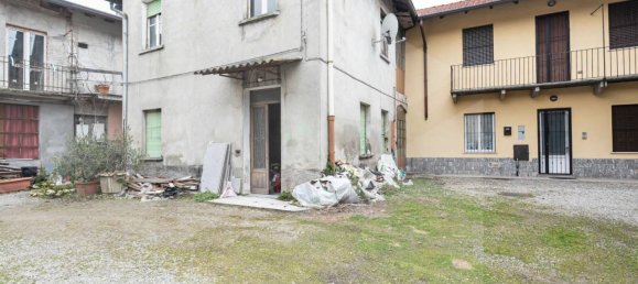 4-salle Entrepôt à Cabiate, Italy No. 20232 2