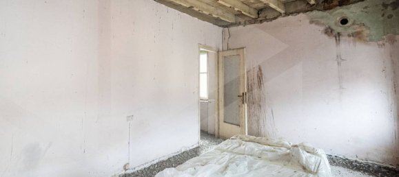 4-salle Entrepôt à Cabiate, Italy No. 20232 17