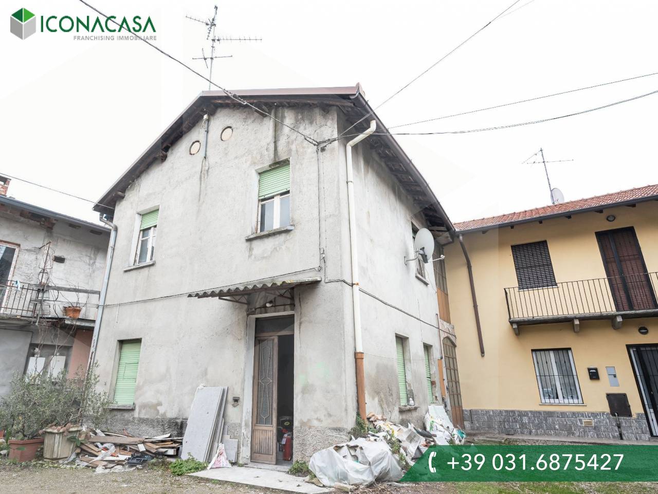 4-salle Entrepôt à Cabiate, Italy No. 20232