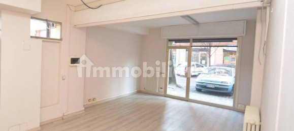 3 rooms Commercial property in Carpi, Italy No. 152339 4