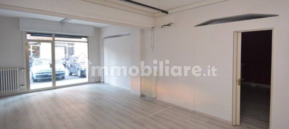3 rooms Commercial property in Carpi, Italy No. 152339 3