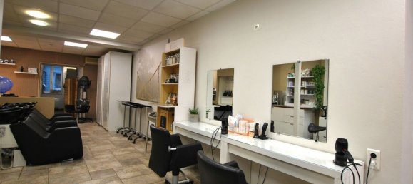 Gewerbliche Immobilie in Briare, France 102m², Nr. 53231 13