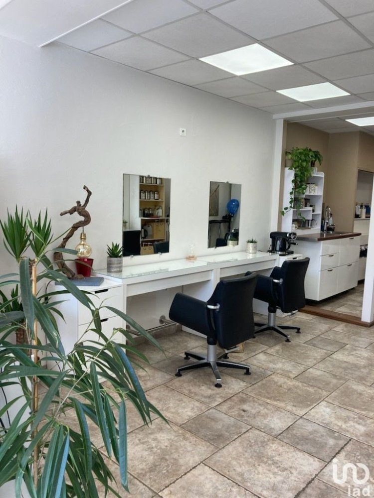 Gewerbliche Immobilie in Briare, France 102m², Nr. 53231