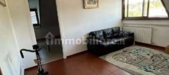 2 bedrooms Apartment in Merate, Italy No. 5219 3