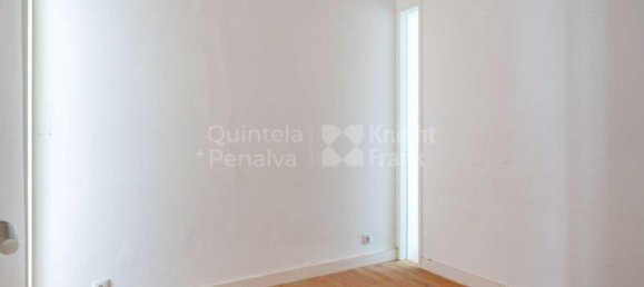 281m² Building in Lisbon, Portugal No. 122568 17