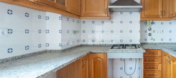 281m² Building in Lisbon, Portugal No. 122568 10