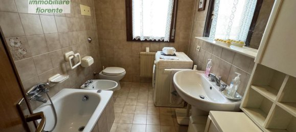 3 rooms Apartment in Cadoneghe, Italy No. 234167 32