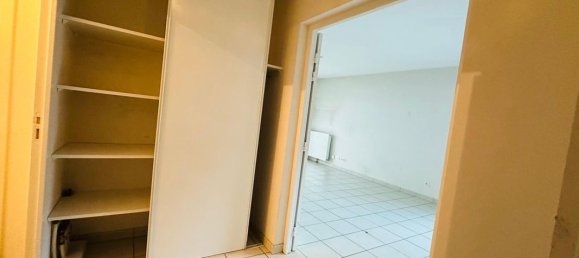 2 غرف نوم شقة في La Riche, France رقم 236148 4