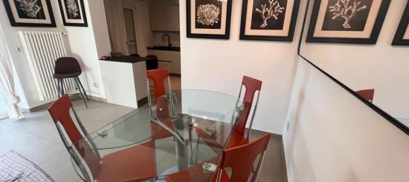 6 rooms Villa in Montignoso, Italy No. 39087 12