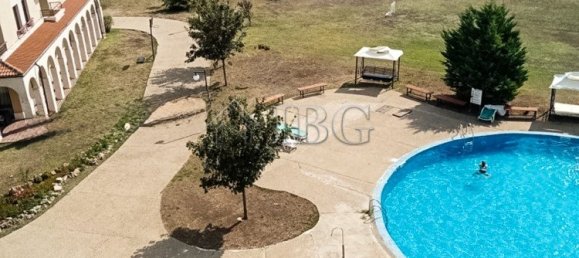 Квартира с 2 спальнями в Балчик, Болгария № 1075 14