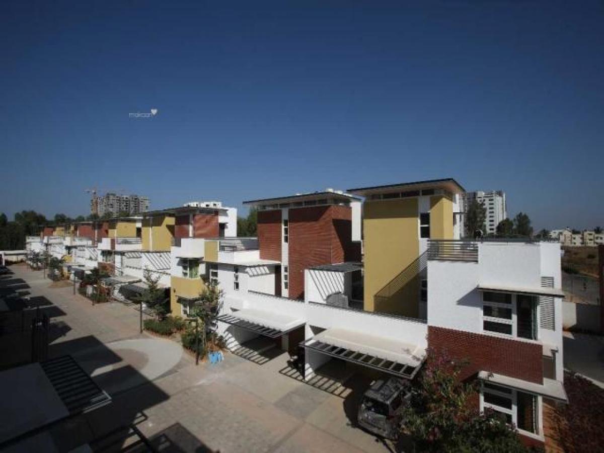 4 bedrooms House in Bangalore, India No. 43754