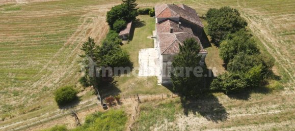 4 bedrooms House in Alessandria, Italy No. 298669 2