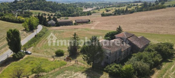 4 bedrooms House in Alessandria, Italy No. 298669 6