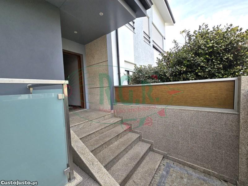 Casa T4 em Gondomar, Portugal N.º 218980