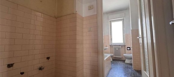 3 chambres Appartement à Asti, Italy No. 348197 14