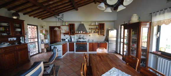 4 غرف نوم منزل في Castel Ritaldi, Italy رقم 71039 37