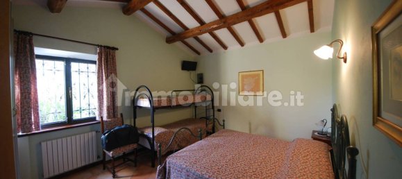 4 غرف نوم منزل في Castel Ritaldi, Italy رقم 71039 45