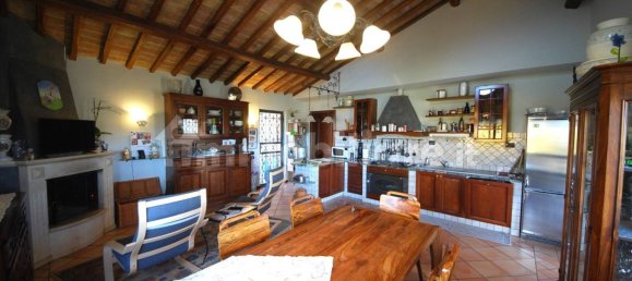 4 غرف نوم منزل في Castel Ritaldi, Italy رقم 71039 38