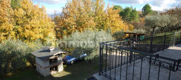 4 غرف نوم منزل في Castel Ritaldi, Italy رقم 71039 30