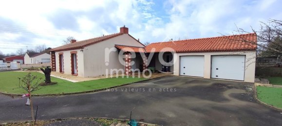 2 Schlafzimmer Haus in La Chevroliere, France, Nr. 102742 2