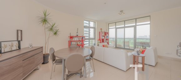 Apartamento T2 em Greens, UAE N.º 32200 13