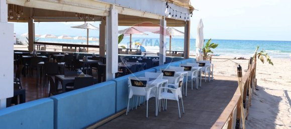 Propriété commerciale à Balestrate, Italy 420m² No. 54859 9