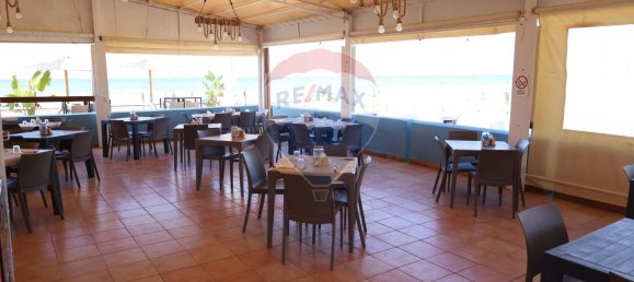 Propriété commerciale à Balestrate, Italy 420m² No. 54859 11