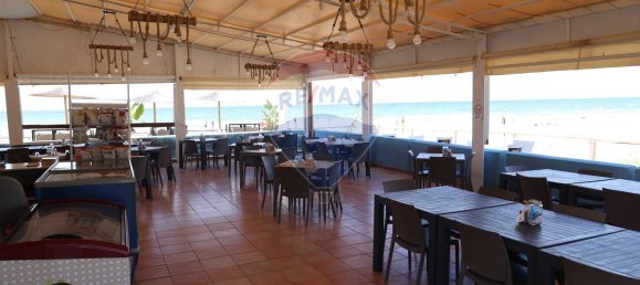 Propriété commerciale à Balestrate, Italy 420m² No. 54859 12