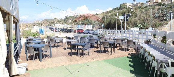 Propriété commerciale à Balestrate, Italy 420m² No. 54859 39