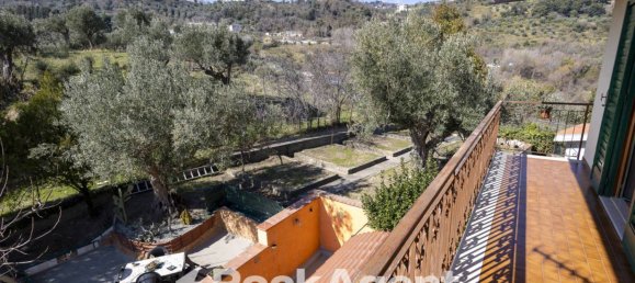 3 bedrooms Villa in Catanzaro, Italy No. 181911 21