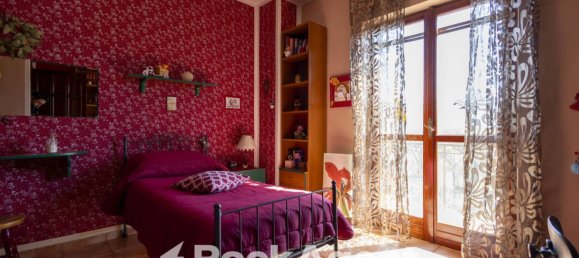 3 bedrooms Villa in Catanzaro, Italy No. 181911 10