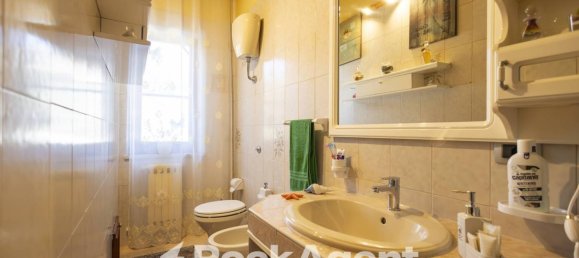 3 bedrooms Villa in Catanzaro, Italy No. 181911 11