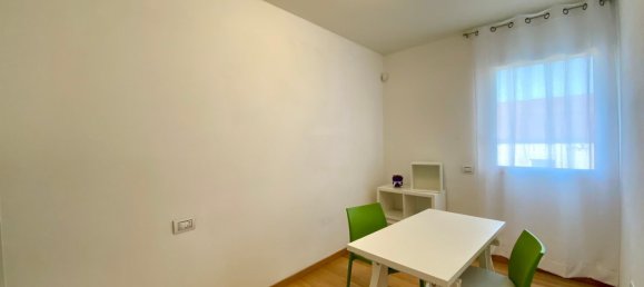 3 bedrooms Apartment in Venice, Italy No. 378970 3