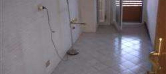 3-salle Appartement à Lissone, Italy No. 64090 7