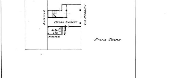 3-salle Appartement à Lissone, Italy No. 64090 11