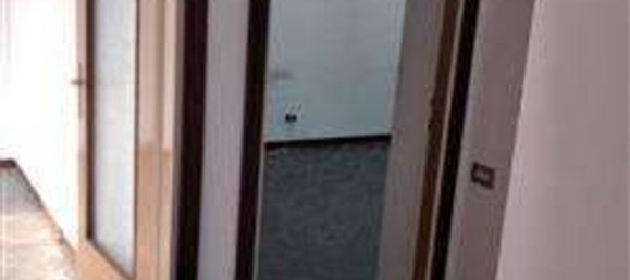 3-salle Appartement à Lissone, Italy No. 64090 4